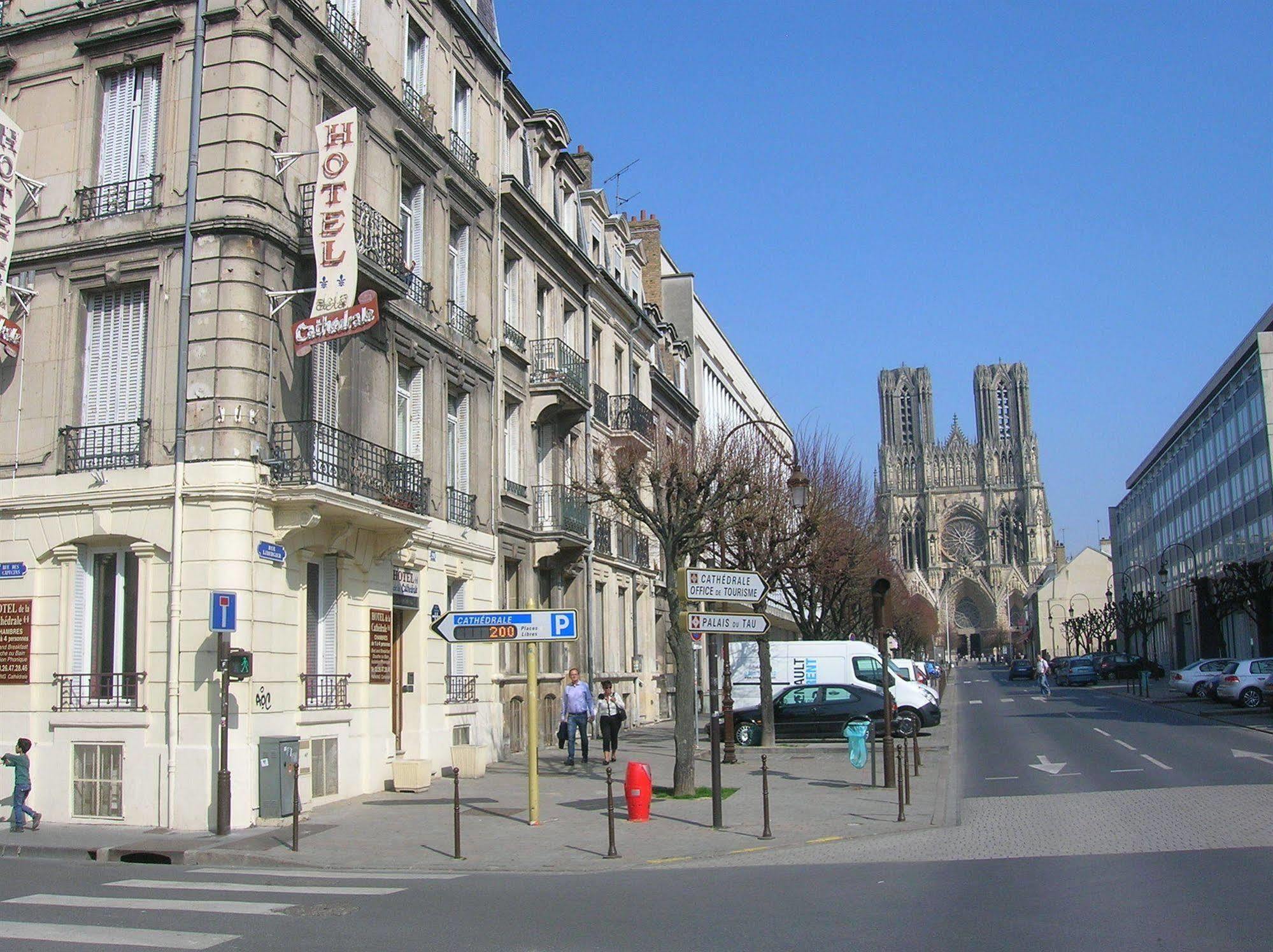 Hôtel De La Cathédrale Reims Exterior foto